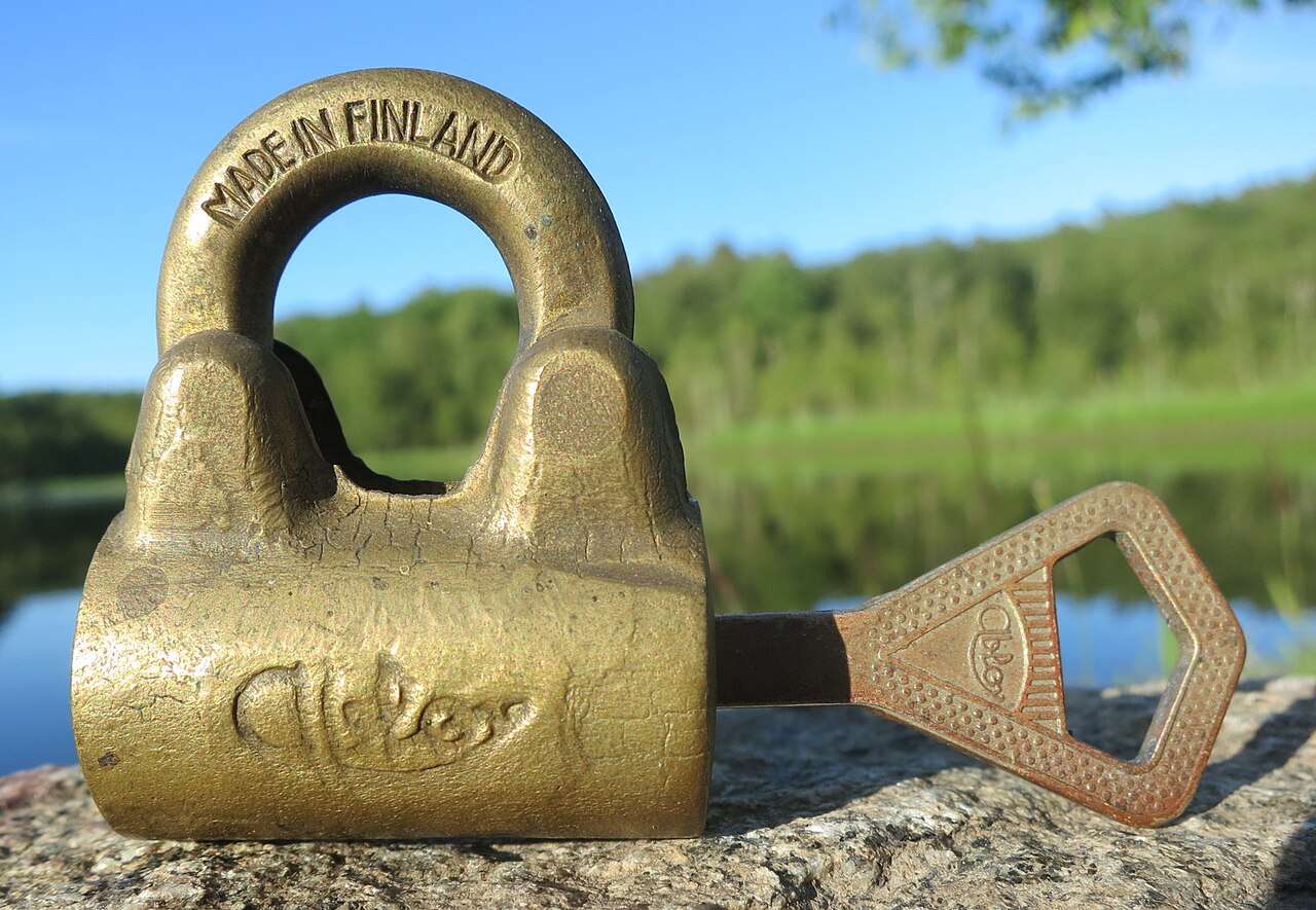 Mid 20th century brass padlock model 3030 by Abloy Finland