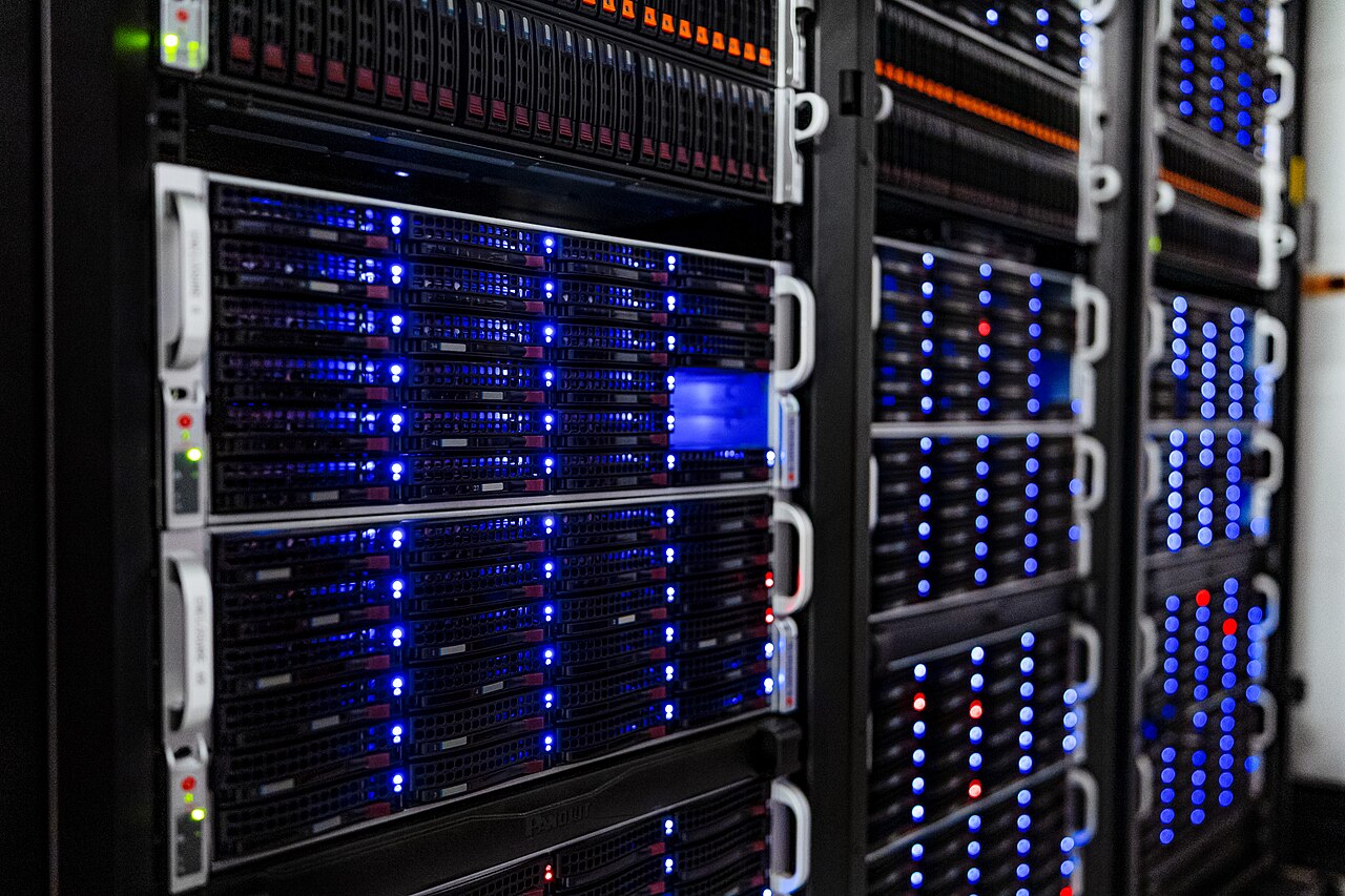 NOIRLab HQ Server Racks (6V6A0404 CC)