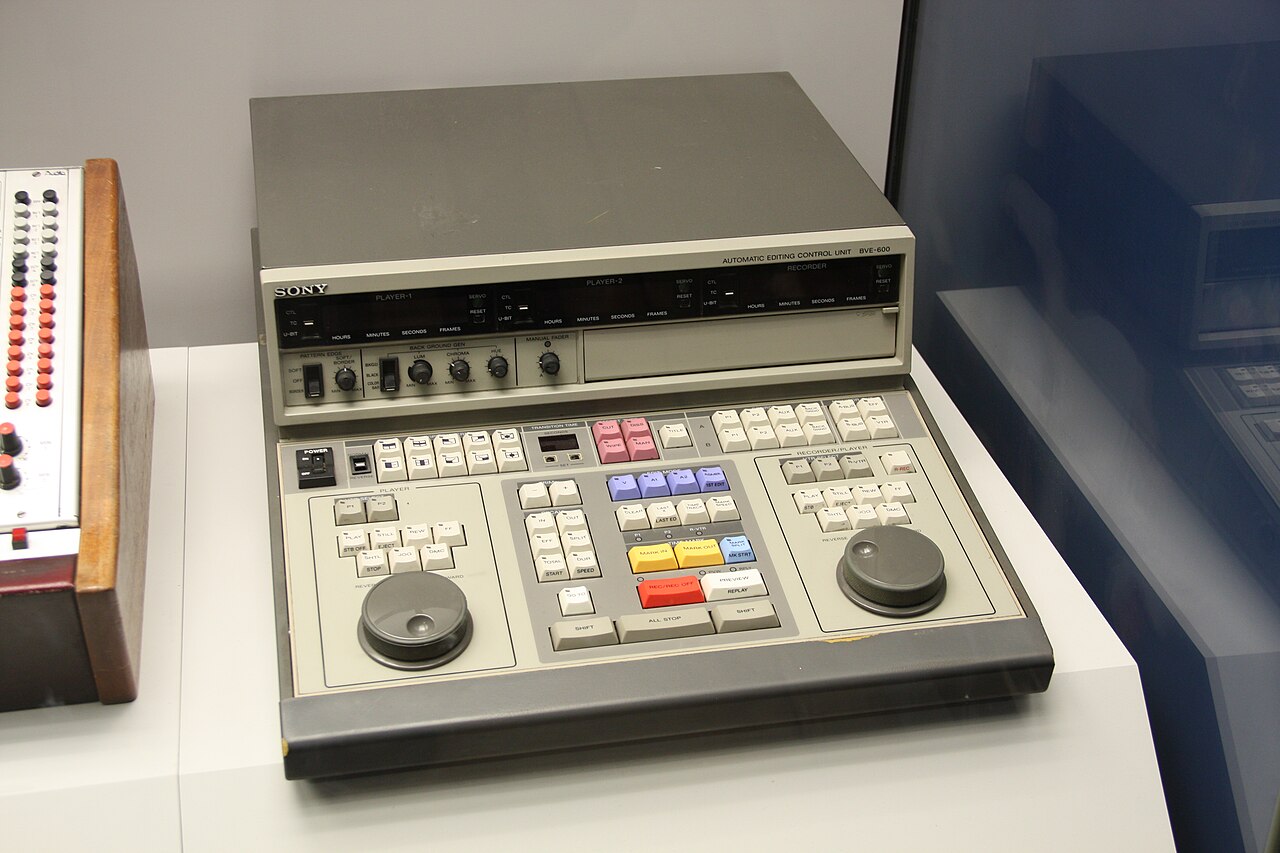 Sony BVE 600 UMatic edit controller